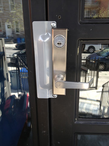 Commercial door and date installation and repair in New York